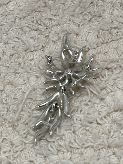 Sarah Coventry 1960's clear rhinestone pin