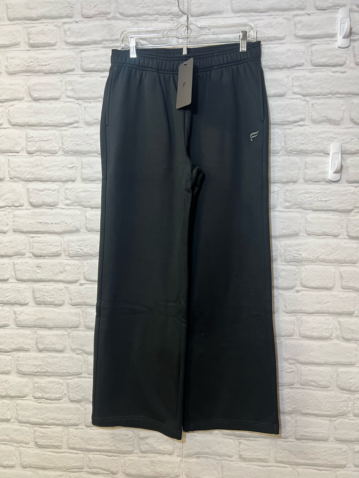 Fabletics Size M Used but NWT Athletic Pants