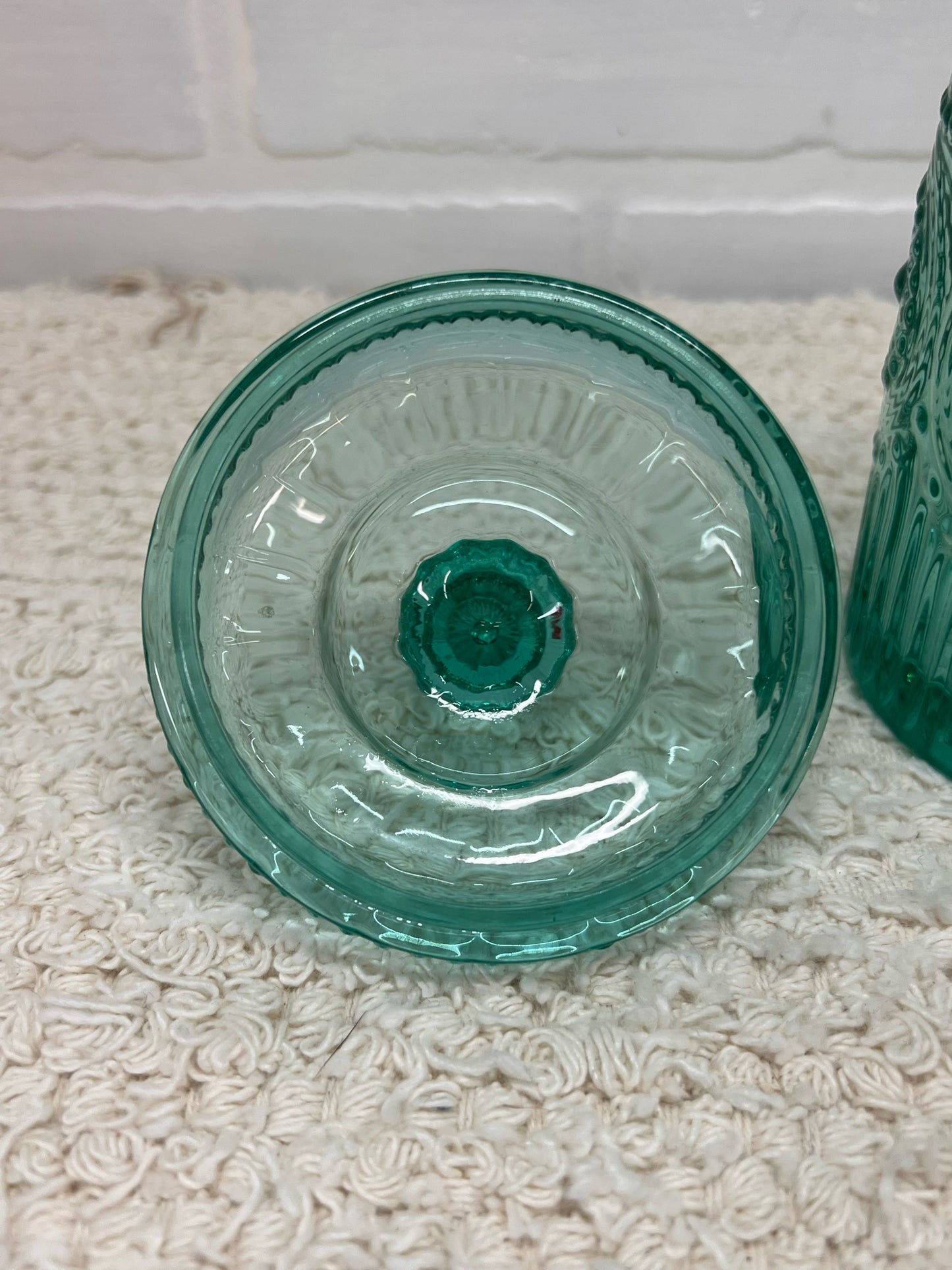 Pioneer Woman Adeline Glass Lidded Jar in Teal