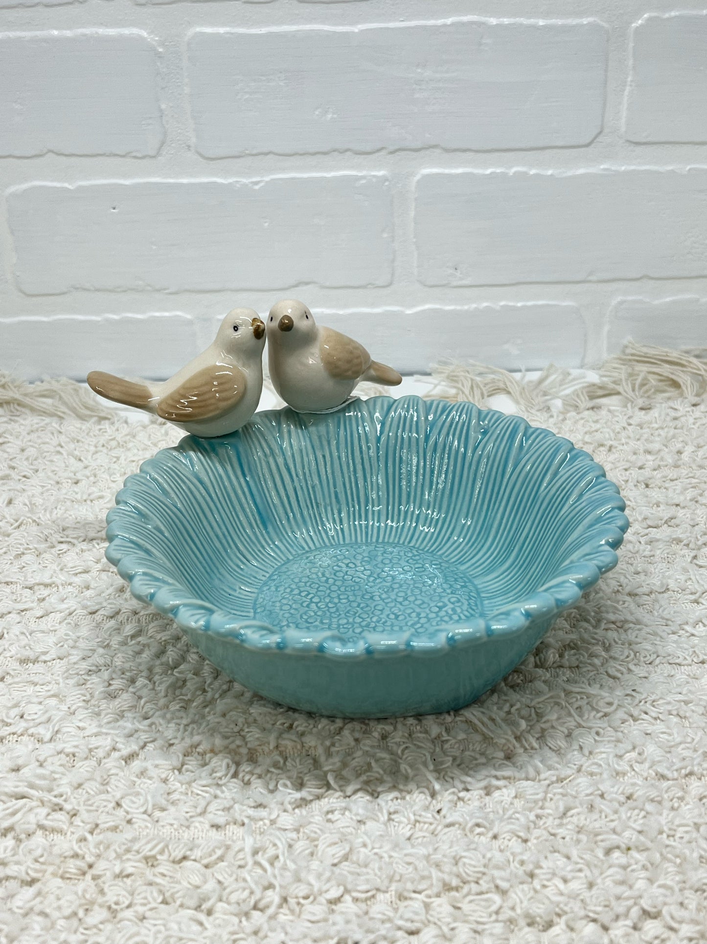 Blue flower bowl w/ birdies