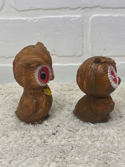 Vintage Owls Ceramic  Salt & Pepper Shaker Set