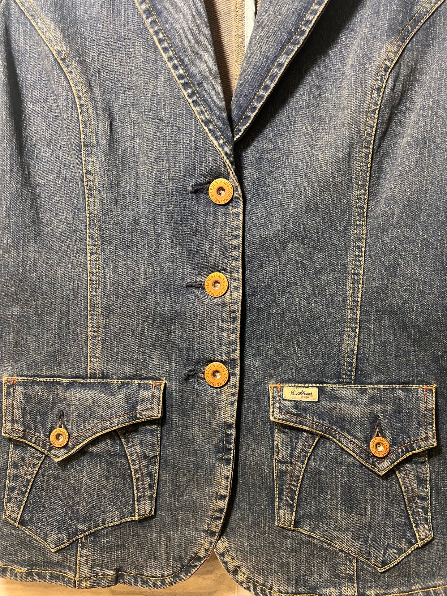 Size M Levi's Blazer Style Denim Jacket