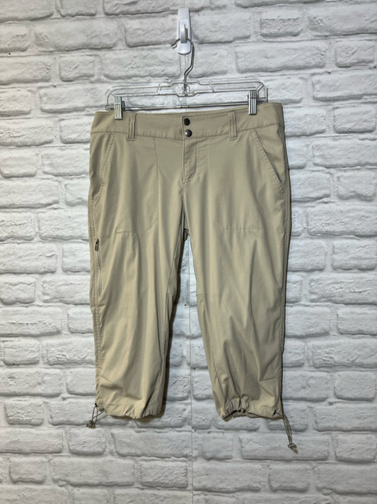 Columbia Size 8 Used Capris