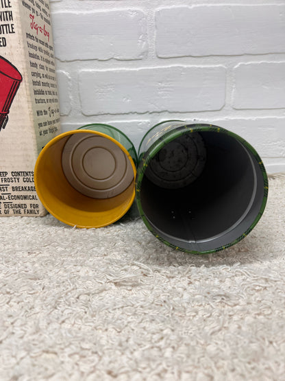 Sportsman Tag-a-long Green Plaid Thermos Container