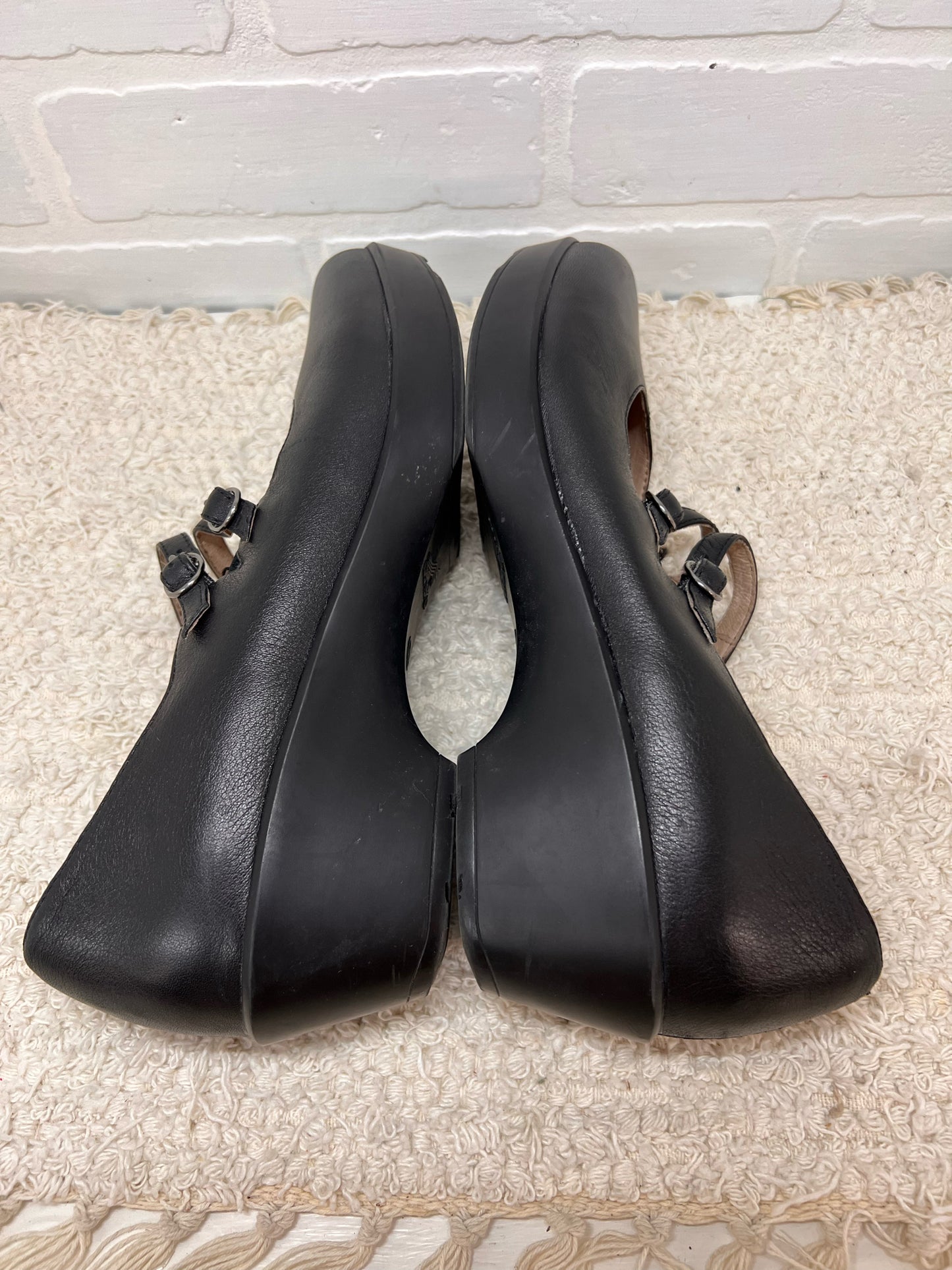 Shoe Size 40 Dansko Double Buckle Black Leather Mary Janes with Heels