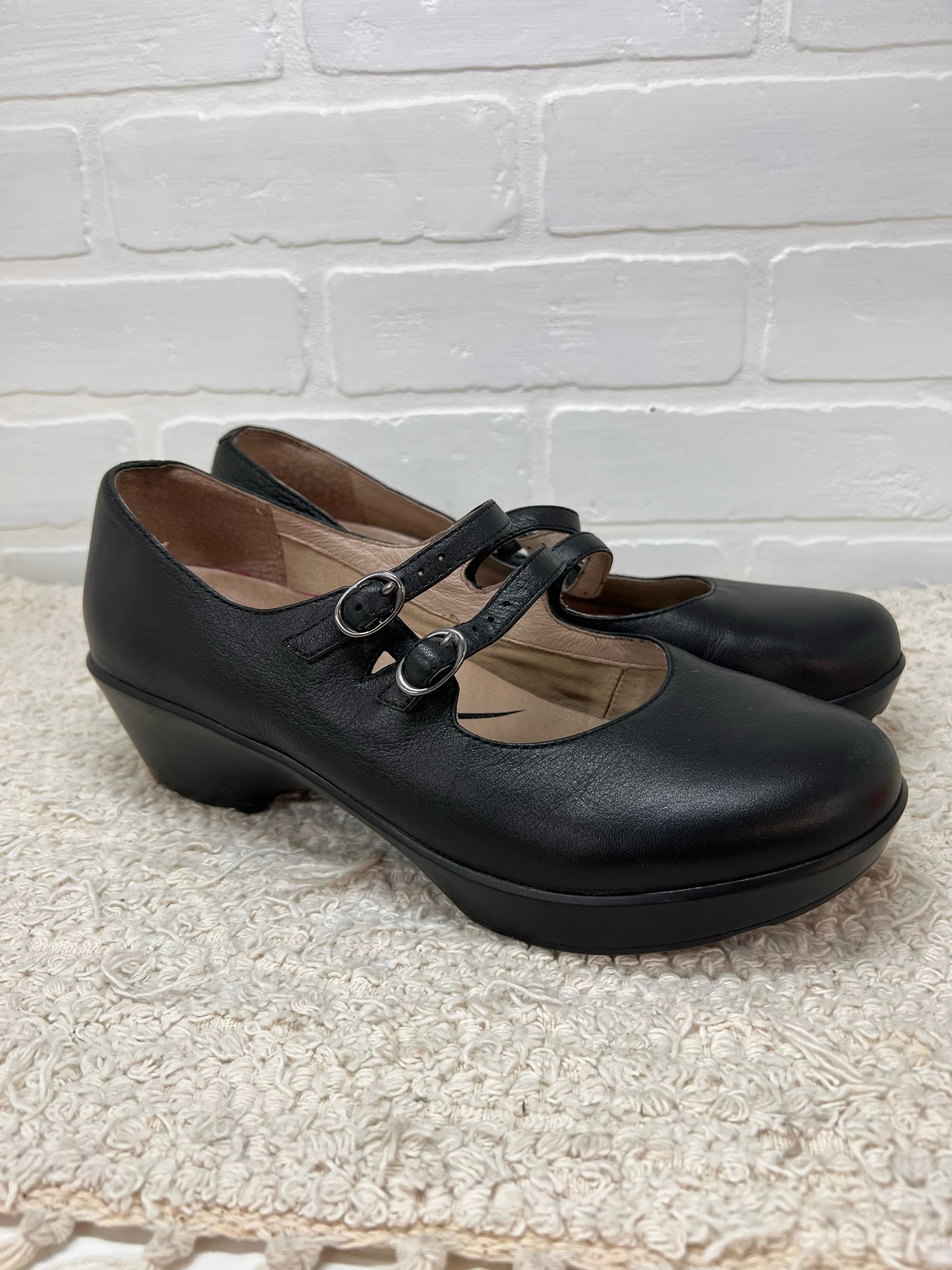 Shoe Size 40 Dansko Double Buckle Black Leather Mary Janes with Heels
