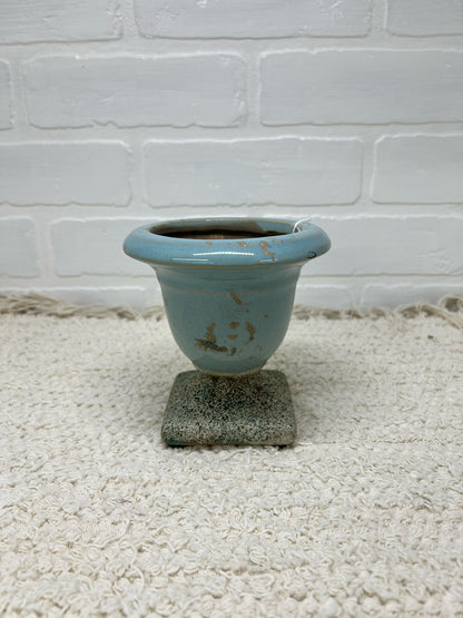 Blue pottery urn, 4.5 inch