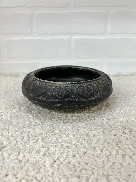 Tokanabe black footed shallow planter