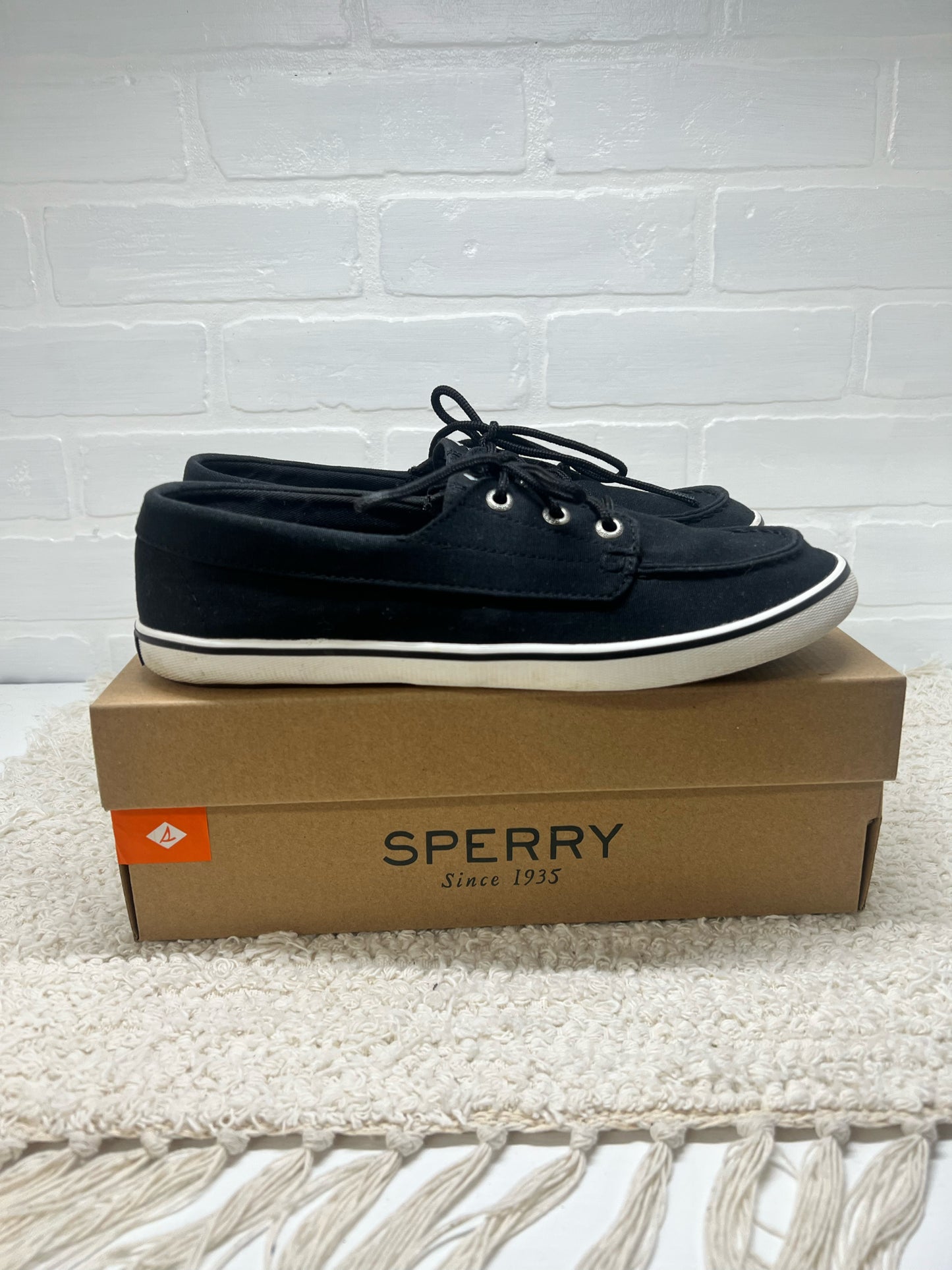 Sperry Size 9.5 Black Canvas Shoes