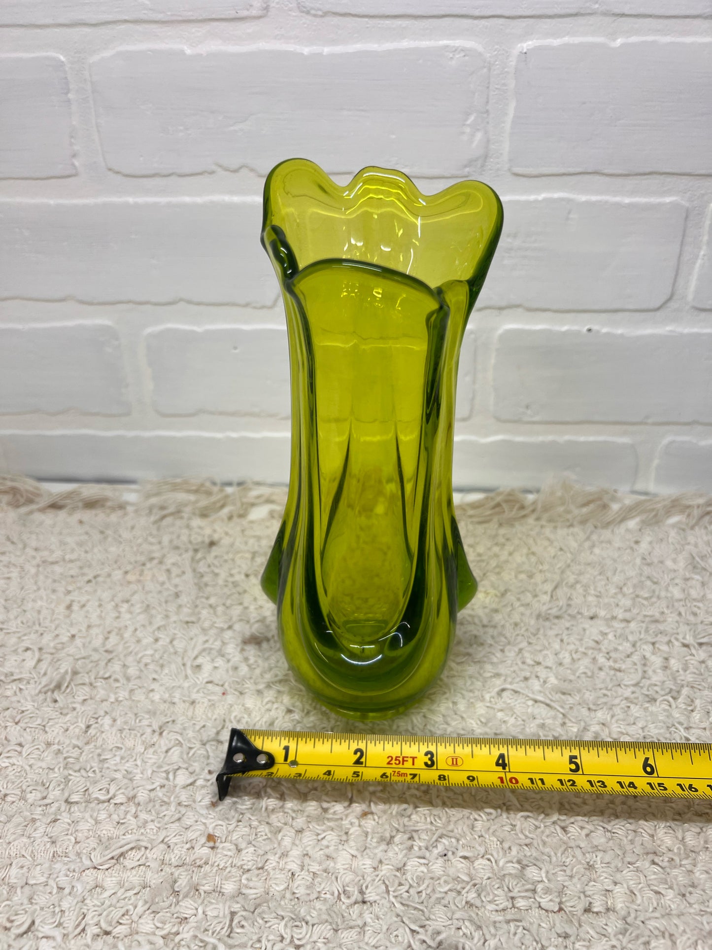 Viking Glass MCM Avocado Green Epic Drape Vase 8 Inch