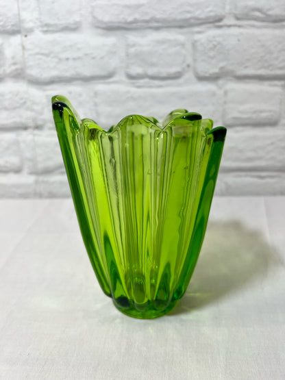 Fostoria green ribbed glass vase
