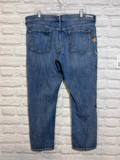Anthropologie Size 33 Waist Pilcro  Slim Boyfriend Fit Jeans